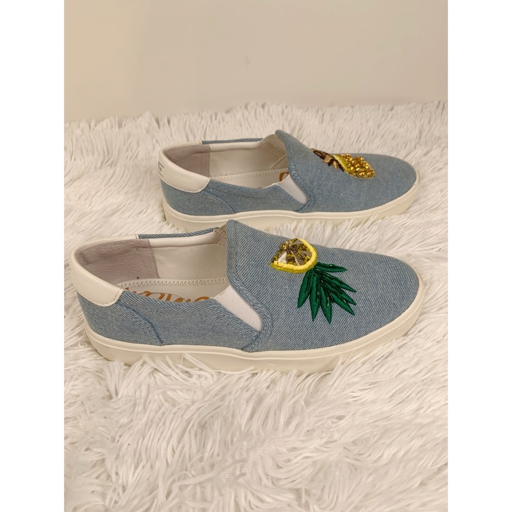 Sam‎ Edelman Embroidered Denim Slip-On Sneakers - Picture 6 of 10